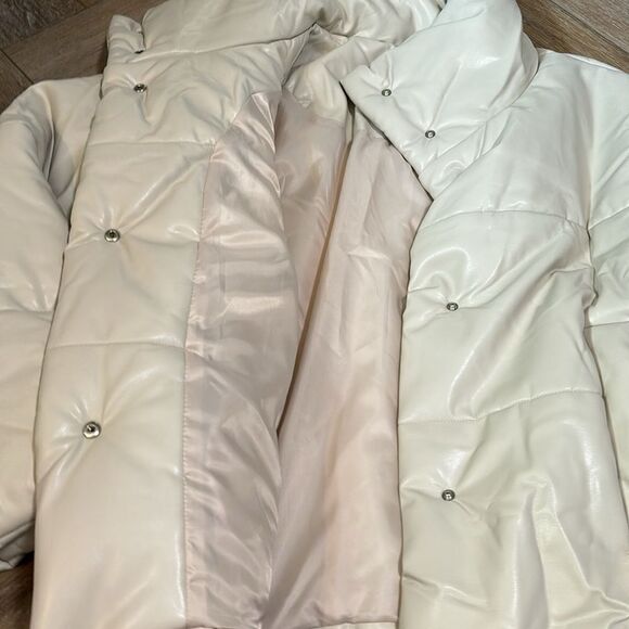 Lattelier Faux-Leather Puffer Jacket - Picture 8 of 11